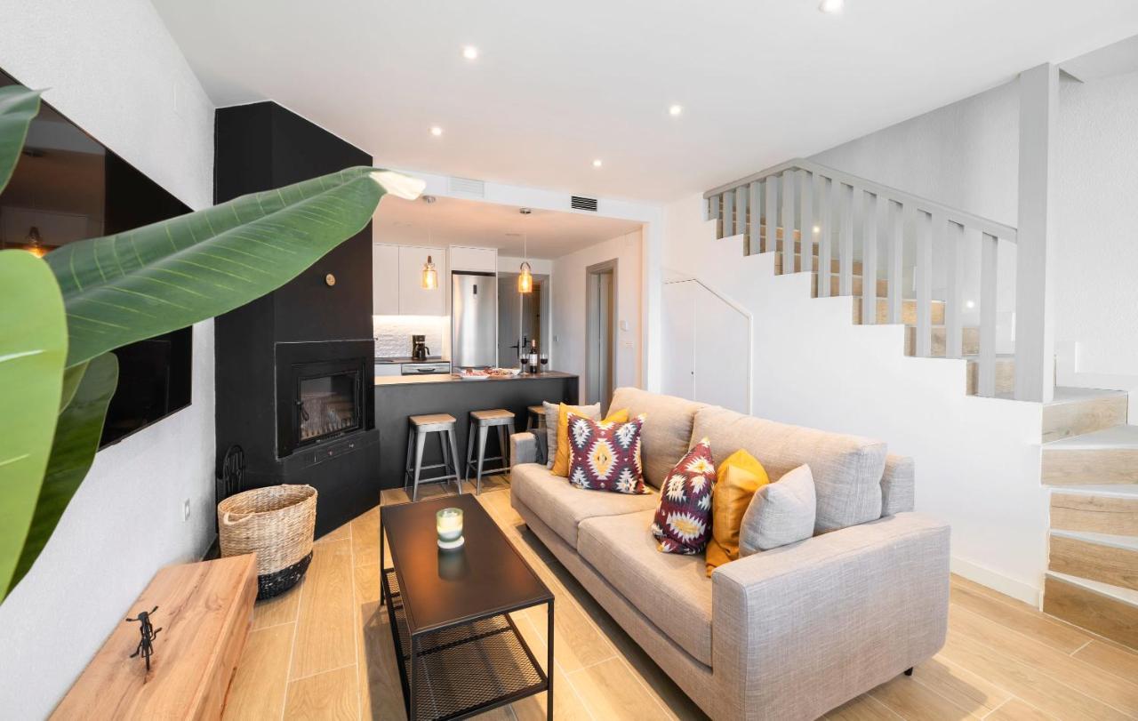 סיירה נבדה Beautifully Renovated 4 Bedroom Apt + Kid'S Room מראה חיצוני תמונה