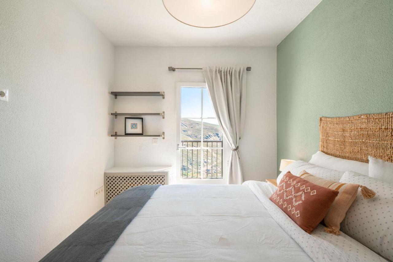 סיירה נבדה Beautifully Renovated 4 Bedroom Apt + Kid'S Room מראה חיצוני תמונה
